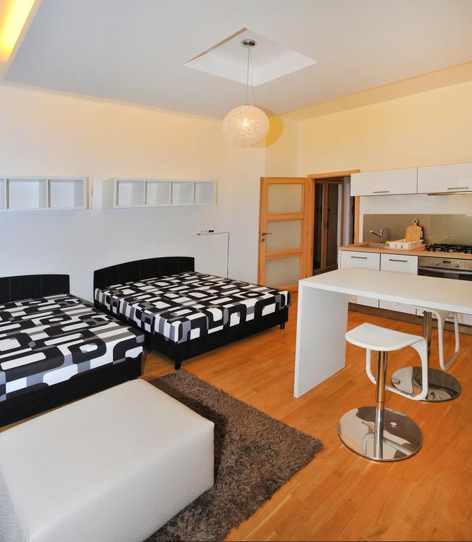 Apartment Near The Old Town Square Prague Bilik gambar