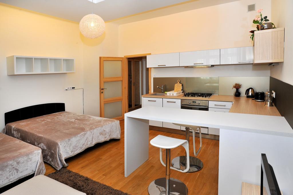 Apartment Near The Old Town Square Prague Bilik gambar